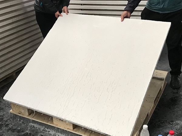 300型硬硅钙石复合绝热砖